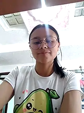 SofieLove 01 online show from 04-09-26, 08:36