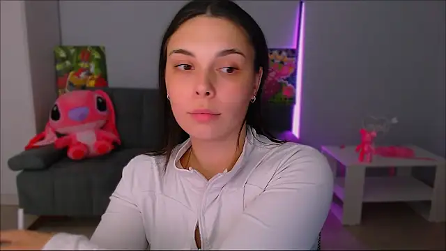 queenofthesense  online show from 09-22-25, 03:58