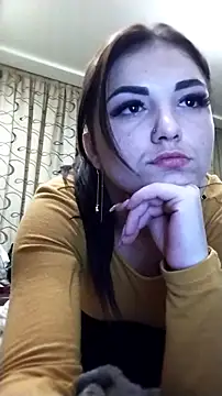 MieaHeldert online show from 11-18-25, 10:14