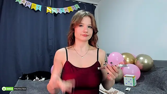 Snapshot of hey_tyankaa chatting on 12-02-25, 12:16 hey tyankaa online show from 12-02-25, 12:16