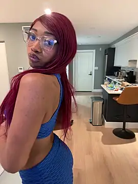 Snapshot of Mercedeszzz chatting on 06-17-26, 08:39 Mercedeszzz online show from 06-17-26, 08:39