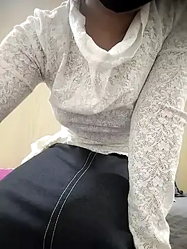 -Mie-xxx online show from 03-06-26, 07:54