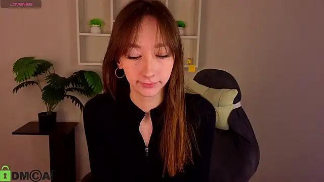 Miche1le Allenne online show from 04-17-26, 01:08