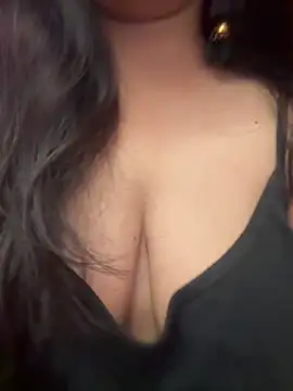 annanya01 online show from 06-19-26, 01:32