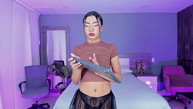 Alaiaguerra online show from 11-07-25, 08:09