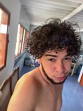 enzo vittale03  online show from 02-07-26, 05:05