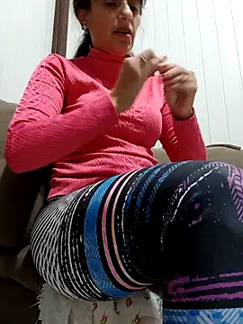 cicinha3657 online show from 05-10-26, 04:17
