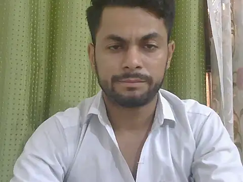 Snapshot of ursdreamperson chatting on 06-23-26, 01:09 ursdreamperson online show from 06-23-26, 01:09