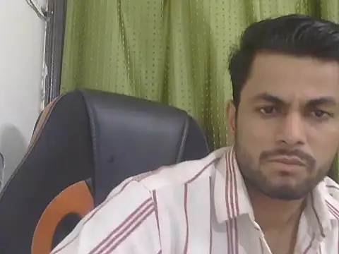 Snapshot of ursdreamperson chatting on 07-10-26, 01:47 ursdreamperson online show from 07-10-26, 01:47