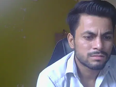 Snapshot of ursdreamperson chatting on 07-16-26, 02:17 ursdreamperson online show from 07-16-26, 02:17