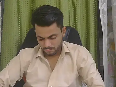 Snapshot of ursdreamperson chatting on 07-23-26, 02:04 ursdreamperson online show from 07-23-26, 02:04