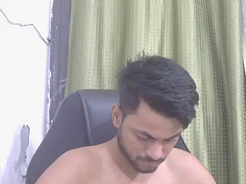Snapshot of ursdreamperson chatting on 07-30-26, 01:54 ursdreamperson online show from 07-30-26, 01:54