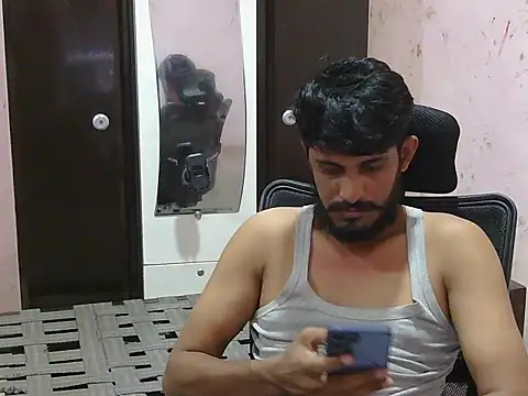 krishjaat43 online show from 06-07-26, 04:55