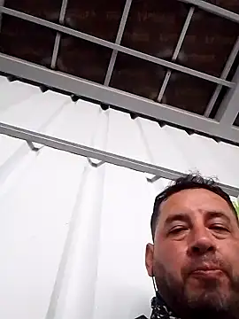 Snapshot of Lujor chatting on 05-18-26, 05:30 Lujor online show from 05-18-26, 05:30