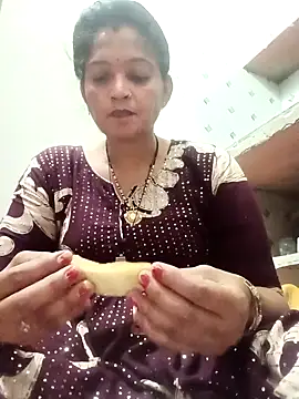 Snapshot of Chhaya_hot chatting on 04-21-26, 05:39 Chhaya hot online show from 04-21-26, 05:39
