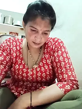 Snapshot of Chhaya_hot chatting on 04-27-26, 04:21 Chhaya hot online show from 04-27-26, 04:21