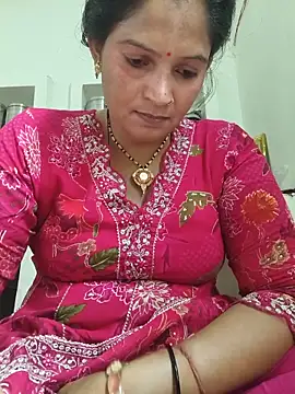 Snapshot of Chhaya_hot chatting on 06-02-26, 03:08 Chhaya hot online show from 06-02-26, 03:08