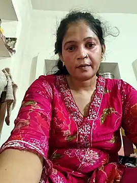 Snapshot of Chhaya_hot chatting on 06-09-26, 03:18 Chhaya hot online show from 06-09-26, 03:18