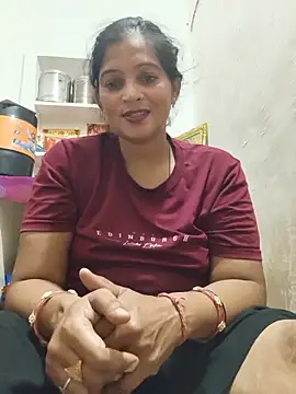Snapshot of Chhaya_hot chatting on 06-15-26, 04:25 Chhaya hot online show from 06-15-26, 04:25