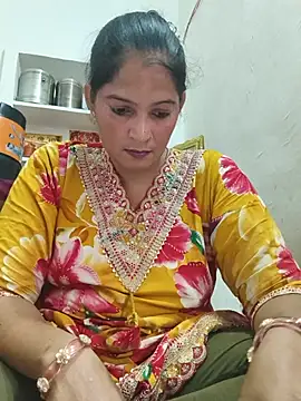 Snapshot of Chhaya_hot chatting on 06-17-26, 11:56 Chhaya hot online show from 06-17-26, 11:56