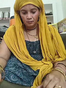 Snapshot of Chhaya_hot chatting on 06-21-26, 09:45 Chhaya hot online show from 06-21-26, 09:45