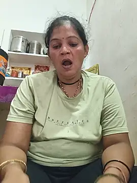 Snapshot of Chhaya_hot chatting on 06-24-26, 01:26 Chhaya hot online show from 06-24-26, 01:26