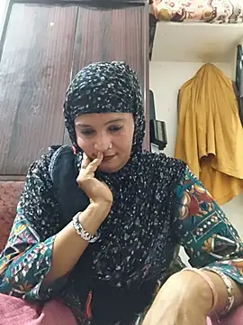 Snapshot of Chhaya_hot chatting on 07-12-26, 02:08 Chhaya hot online show from 07-12-26, 02:08