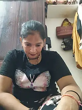 Snapshot of Chhaya_hot chatting on 07-15-26, 04:29 Chhaya hot online show from 07-15-26, 04:29