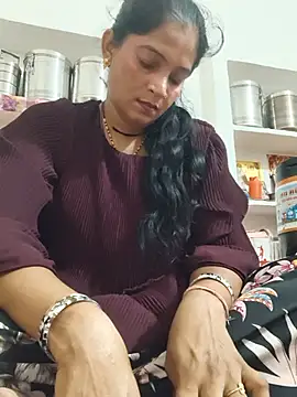 Snapshot of Chhaya_hot chatting on 07-20-26, 02:52 Chhaya hot online show from 07-20-26, 02:52