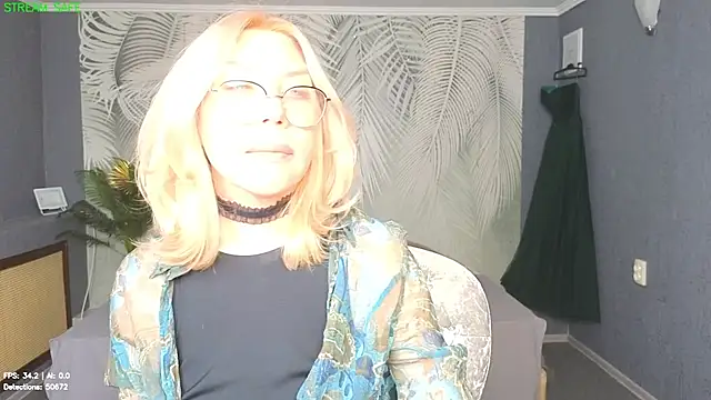 Wendy Waves online show from 06-28-26, 12:33