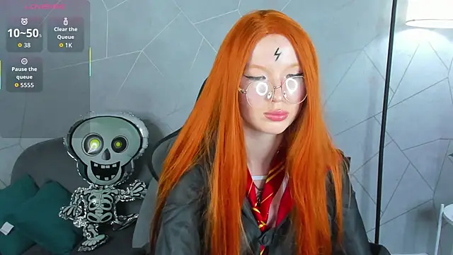 Anna Patterson online show from 10-28-25, 09:46