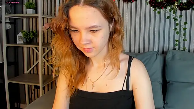 Snapshot of Lori_Blossom chatting on 01-15-26, 09:14 Lori Blossom online show from 01-15-26, 09:14