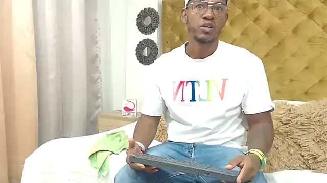 AndyCalifornia1 online show from 09-25-25, 12:42