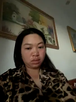 Nhung584 online show from 10-09-25, 11:03