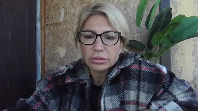 fox red lady7 online show from 09-14-25, 10:03