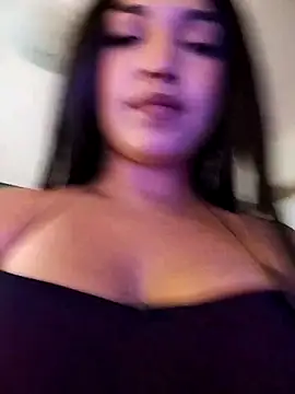 FallsForHerSmile online show from 03-23-26, 04:55