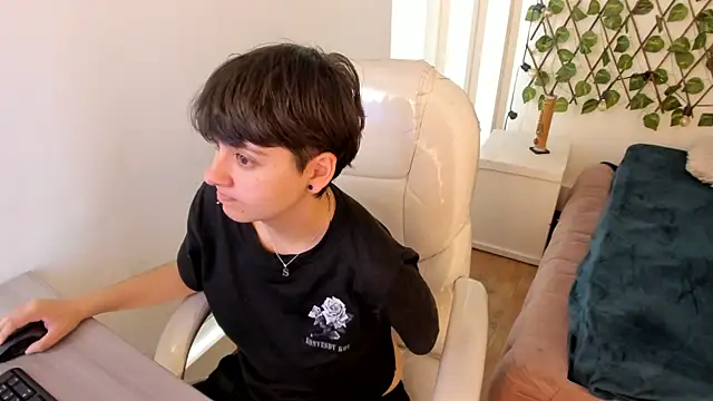 Nathaly ds online show from 11-10-25, 07:46