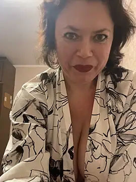 Kiravix online show from 02-05-26, 08:57