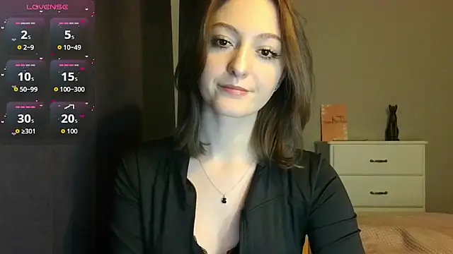 white liillyy online show from 03-11-26, 09:54