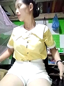 tdtd98 online show from 09-28-25, 05:02