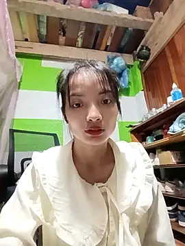 tdtd98 online show from 11-02-25, 04:26