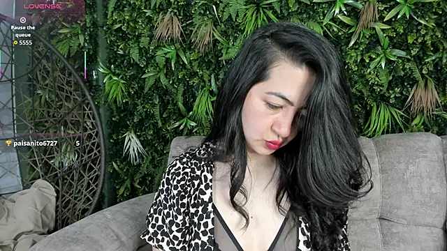 Saya Amaretto1 online show from 09-11-25, 06:41