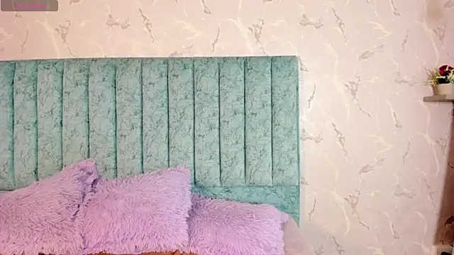 Saya Amaretto1 online show from 10-03-25, 08:44