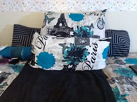 Snapshot of AfricanDoll15 chatting on 10-03-25, 08:28 AfricanDoll15 online show from 10-03-25, 08:28