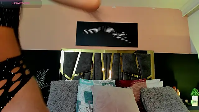 ScarletTorres online show from 12-02-25, 06:25