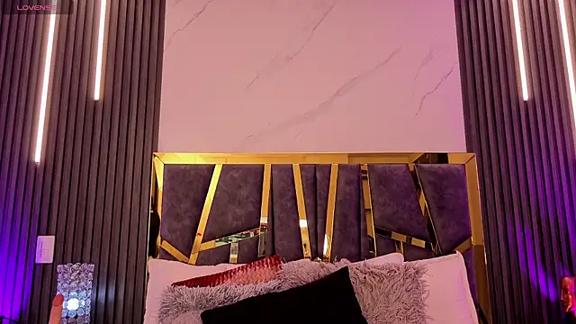 ScarletTorres online show from 04-20-26, 06:09