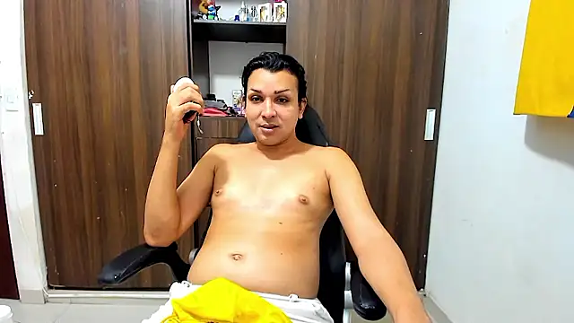 miss bigcockts online show from 01-06-26, 09:46