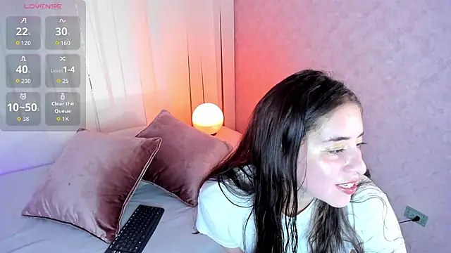 Keyla ruiz  online show from 03-09-26, 05:50