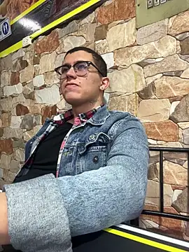 Snapshot of Kurtxxx22 chatting on 10-08-25, 09:56 Kurtxxx22 online show from 10-08-25, 09:56