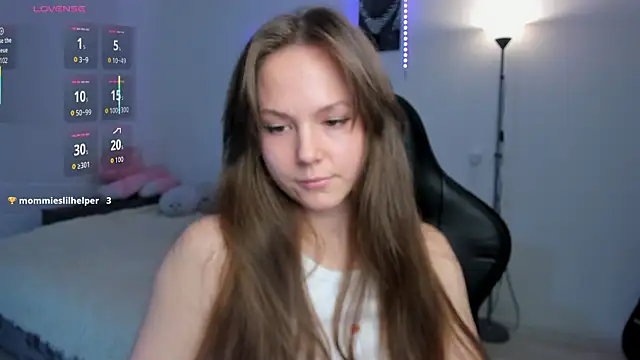 cute little ass online show from 10-19-25, 01:01